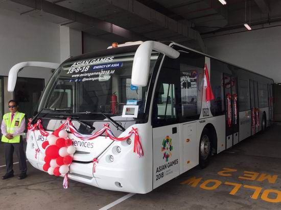 << Le convoi >> pour les jeux asiatiques de Jakarta! Les navettes de l’aéroport de Yutong sont livrées en Indonésie massivement