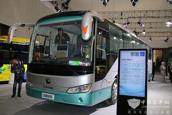 Une formation très forte des véhicules Yutong brille dans l’Exposition des bus à Tianjin en 2017