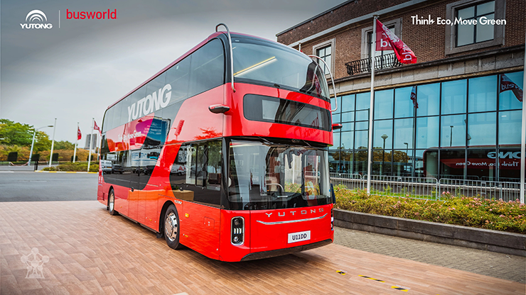 Yutong présente la technologie EV Long-Life à Busworld Europe 2025 et est récompensé par sept prix majeurs