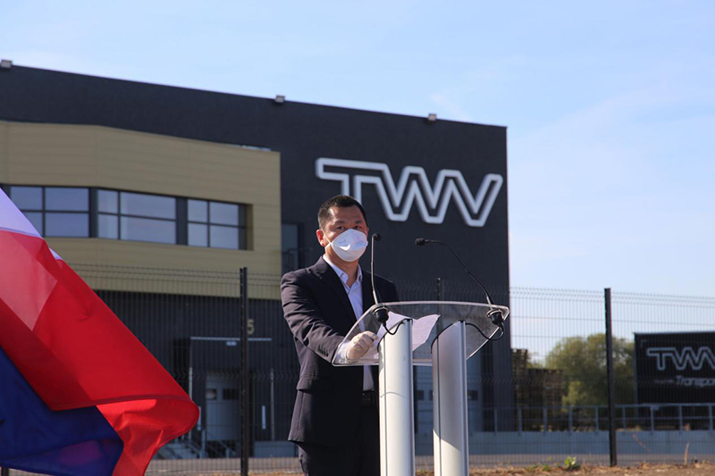 Le plus grand centre dentrepôt de pièces de rechange pour les bus chinois en Europe a été mis en place en France, Yutong accélère son arrangement à létranger