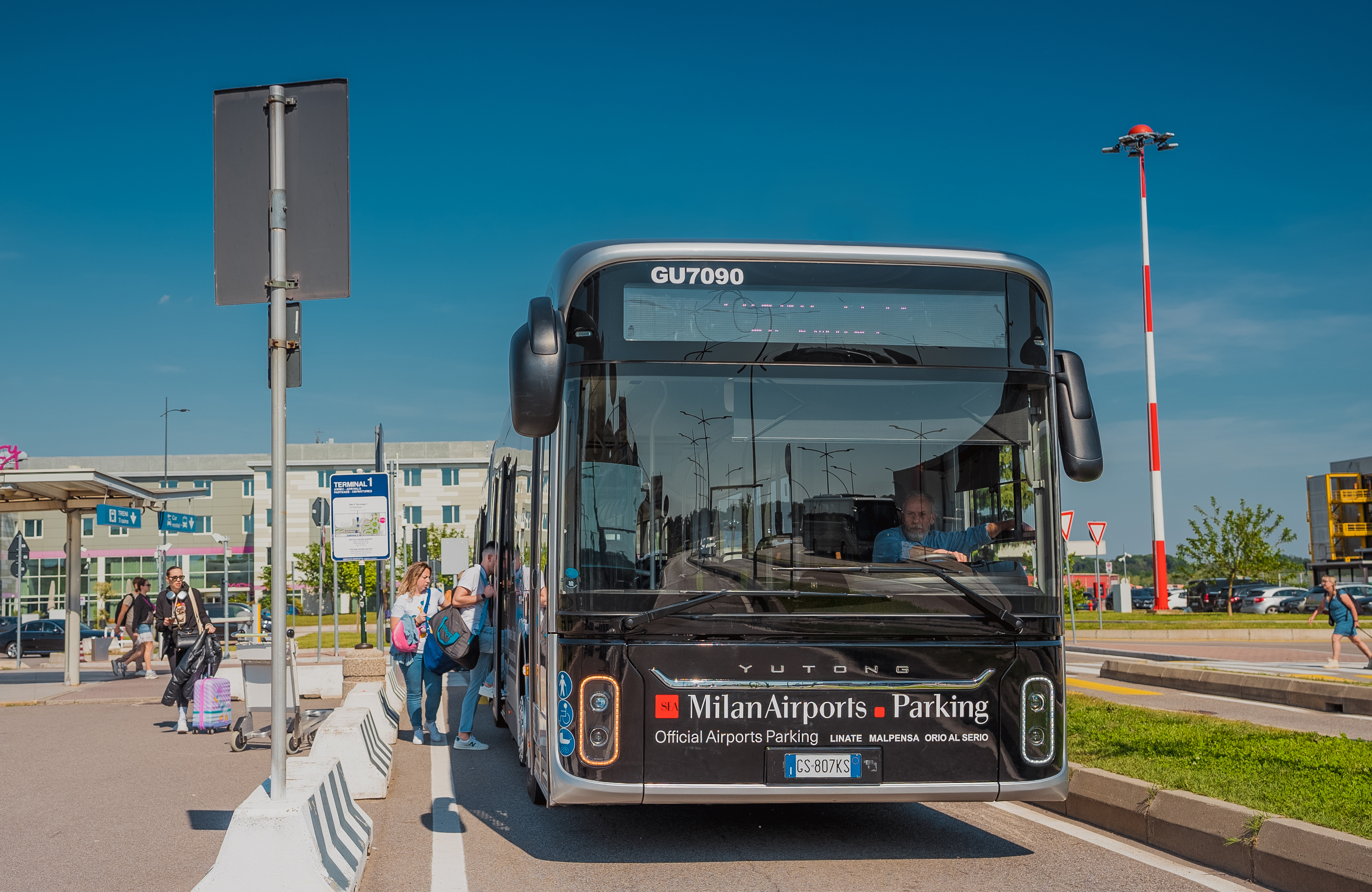 Yutong U18-autobus articulé intelligent avec la longue autonomie sert à votre voyage écologique